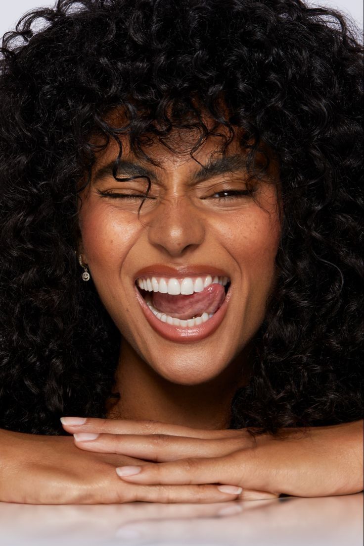 À propos de Rozia Paris